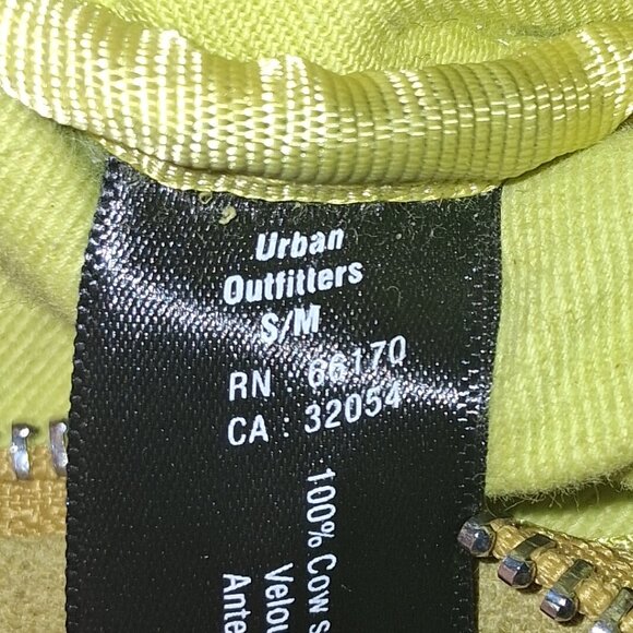 Urban Outfitters Suede fanny Pack in Chartreuse - Picture 5 of 8